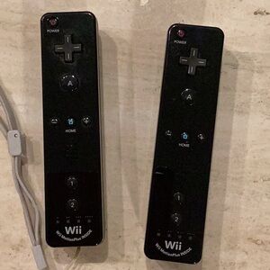 Nintendo Wii Remotes Motion Plus Inside Controllers OEM Black Lot Of 2 Remote